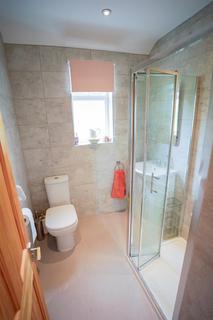18 The Holt, Wallington, SM6 7LG