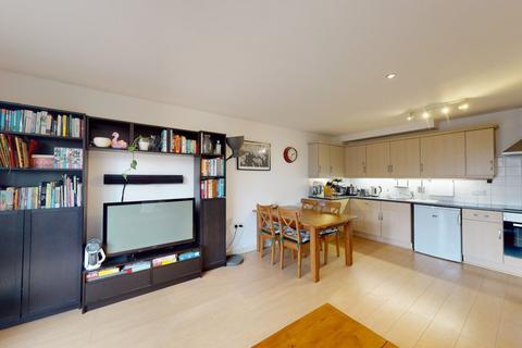 2 bedroom apartment for sale, West Parkside, London, SE10