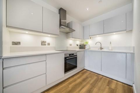 1 bedroom flat for sale, Cavendish Square, London E16