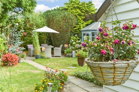 2 bedroom detached house for sale, Rectory Lane, Buckland, Surrey