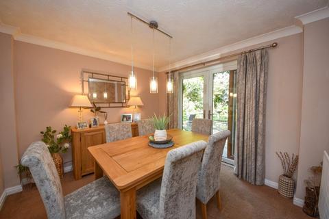 5 bedroom detached house for sale, Berwyn Close, Horwich, Bolton, BL6 7BW