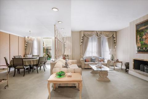 undefined, Berkeley Court, Glentworth Street, Gloucester Place, London, NW1
