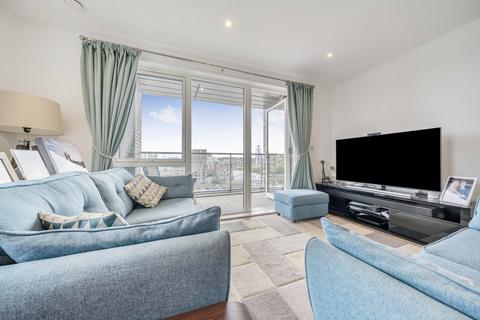 2 bedroom apartment for sale, Creekside, London