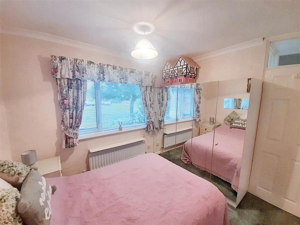 Bedroom 2b new.jpg