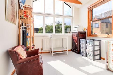 3 bedroom end of terrace house for sale, Auckland Road, Cambridge