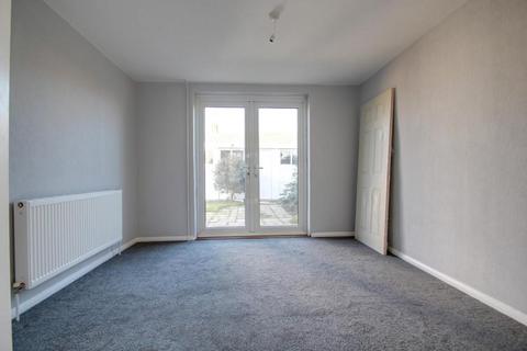 4 bedroom detached house for sale, Frobisher Drive, Jaywick, Clacton-on-Sea, CO15