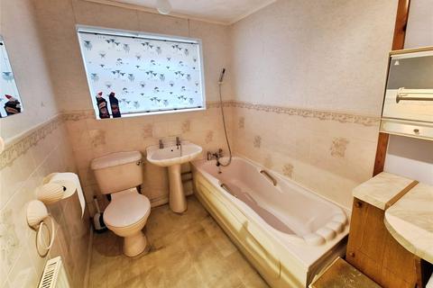 undefined, Meadowside, Warwickshire CV11