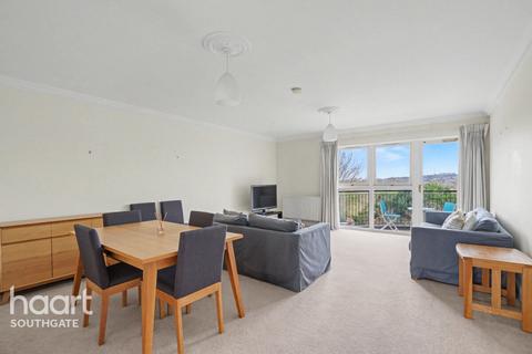 2 bedroom apartment for sale, Aldermans Hill, London