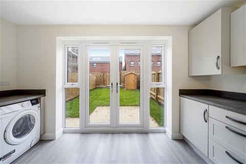 2 bedroom end of terrace house to rent, Langley Road, DN11