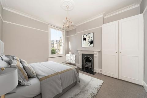 3 bedroom flat for sale, Santos Road, London SW18
