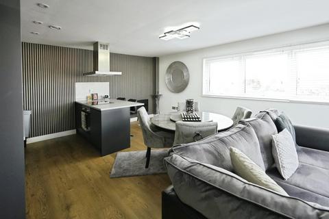 2 bedroom apartment for sale - Palatine Road