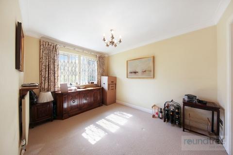 3 bedroom end of terrace house for sale, Dorchester Terrace, Holders Hill Crescent, Hendon, NW4