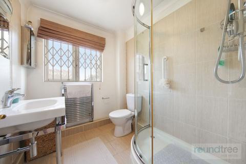 3 bedroom end of terrace house for sale, Dorchester Terrace, Holders Hill Crescent, Hendon, NW4