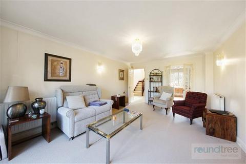 Dorchester Terrace, Holders Hill Crescent, Hendon, NW4