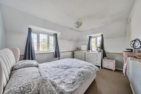 27 Belfry, Warmley, Bristol, BS30 8GG