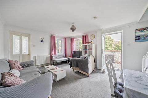 27 Belfry, Warmley, Bristol, BS30 8GG