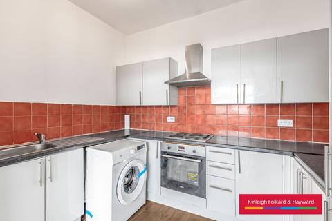 Studio to rent, Lewisham Way, London, SE14