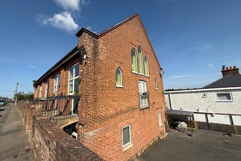 Wayne Road, Parkstone, Poole, BH12