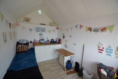 Chalet for sale, Walton On The Naze, Walton on the naze CO14