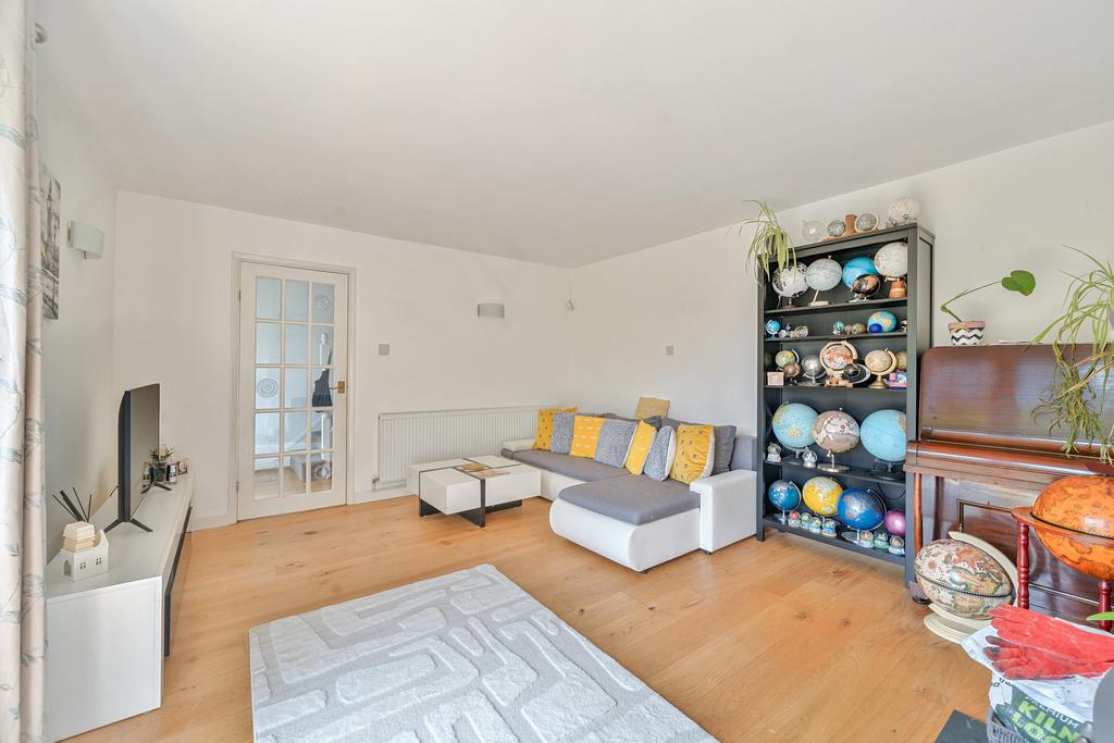 1334806-44-689f4bf740a40-ARW-1