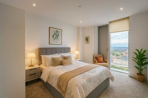 2 bedroom apartment to rent, Dantzic Street, Manchester, M4