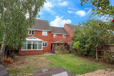 undefined, Kestrel Close, Calne SN11