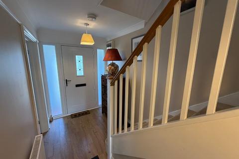 3 bedroom detached house for sale, Cwrt Y Brenin, Ffosyffin, Aberaeron, SA46