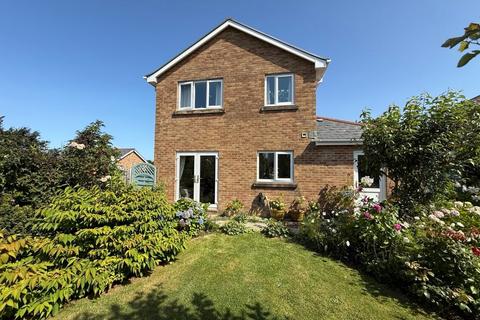 undefined, Cwrt Y Brenin, Ffosyffin, Aberaeron, SA46