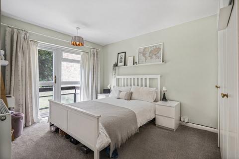 undefined, Hillbrook Gardens, Surrey KT13