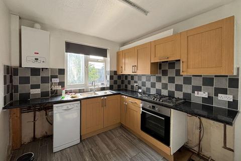 134a Ryefield Avenue, Uxbridge, UB10 9DA
