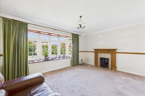 8 Caroline Crescent, Broadstairs, CT10 2XB