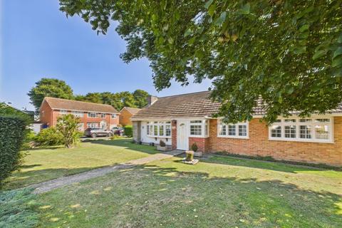 8 Caroline Crescent, Broadstairs, CT10 2XB