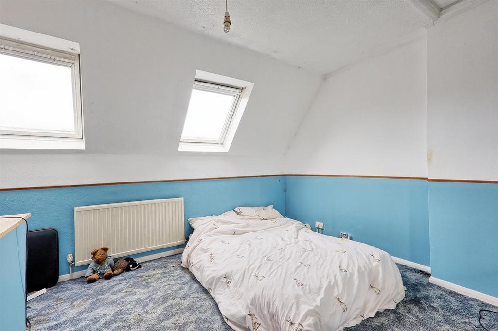 IMG 0664 5 6 easy HDR-interior3.jpg