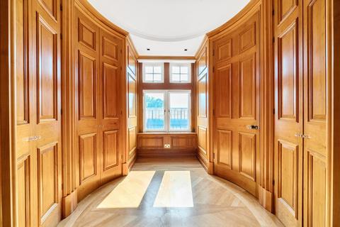 6 bedroom end of terrace house for sale, Wycombe Square, Kensington, London, W8