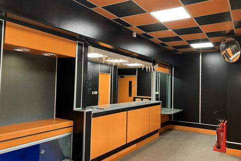 Retail property (high street) to rent, Benton Ln Newcastle Upon Tyne NE7 7EE