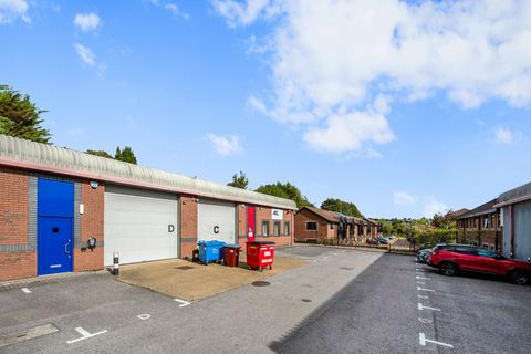 Warehouse to rent, Asheridge Rd Chesham HP5 2PY