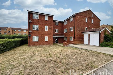 2 bedroom apartment for sale, Naunton Way, Hornchurch, RM12
