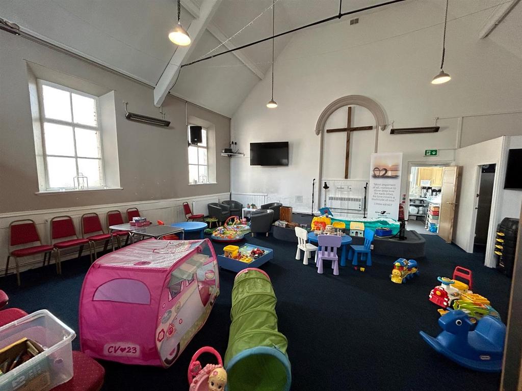 Hall.jpg