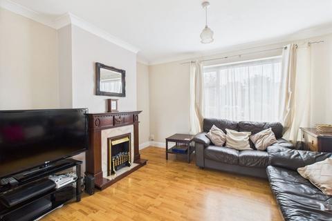 3 bedroom end of terrace house for sale, Bramber Road, Worthing, BN14 8QB