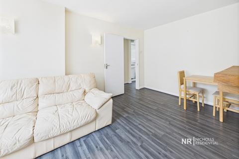 2 bedroom maisonette to rent, Mulgrave Road, Sutton, Surrey. SM2