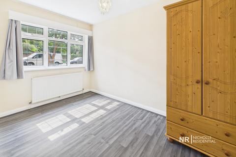 2 bedroom maisonette to rent, Mulgrave Road, Sutton, Surrey. SM2