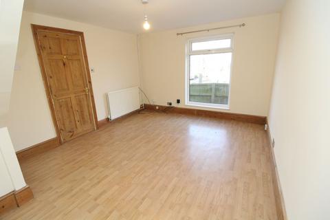 3 bedroom terraced house to rent, Lenthall Close, Bradwell, Milton Keynes