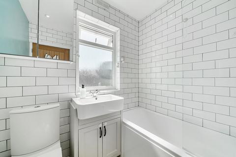 6 Castleton Road, Mitcham, CR4 1NY