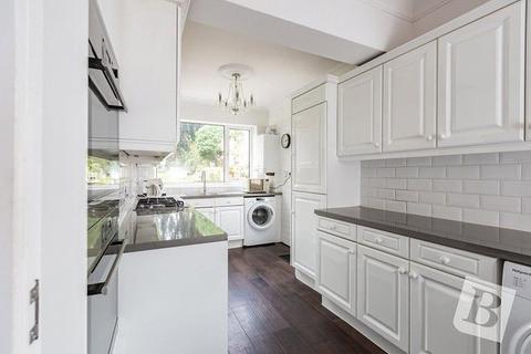 undefined, Deyncourt Gardens, Upminster, RM14