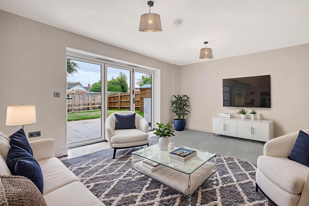Plot 2 Lounge