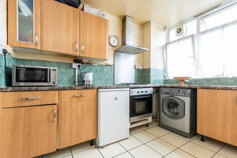 2 bedroom flat for sale, Loughborough, SW9, Brixton, London, SW9