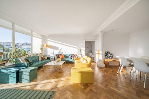 3 bedroom flat to rent, Falmouth House, Hyde Park Square, London, W2