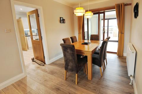 2 Hillview Place, Dumfries, DG1 4DU