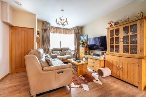 3 bedroom terraced house for sale, Olive Road, Plaistow, London, E13