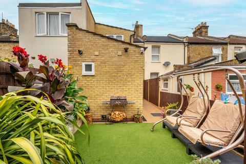 98 Olive Road, London, E13 9PU